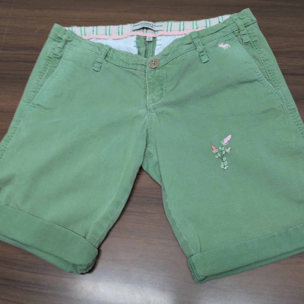 Abercrombie‎ Fitch cuffed shorts olive green size 00 vintage 2000s